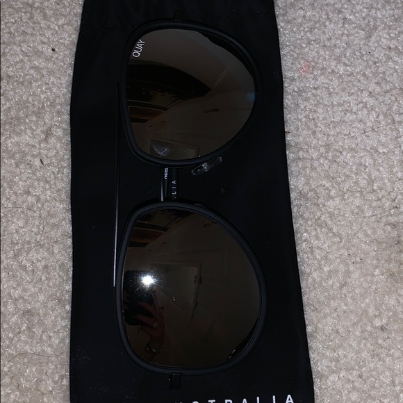 Quay Australia Sunglasses, brand new, never worn main image 4